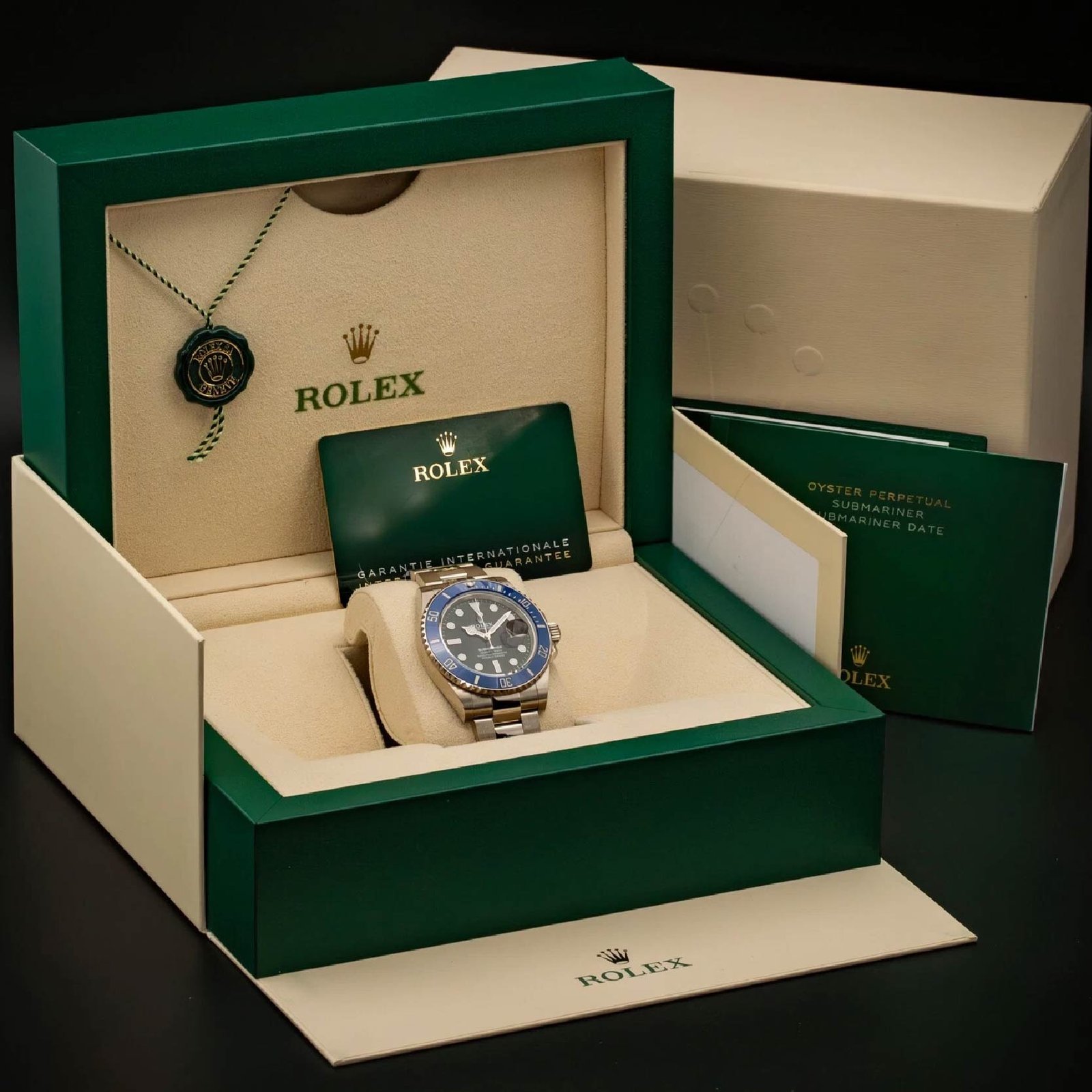 Rolex Submariner 126619LB “Cookie Monster” White Gold Black Dial