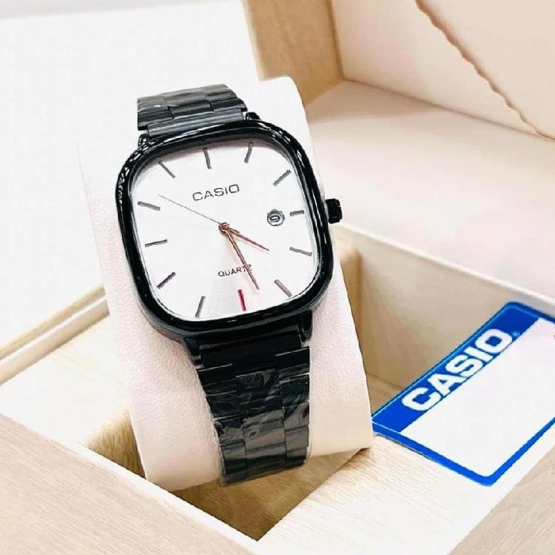 Casio Vintage Black-White watch – unisex stainless steel timepiece with black and white dial